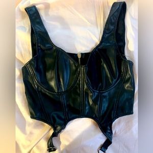 Crop NWOT Corset Top